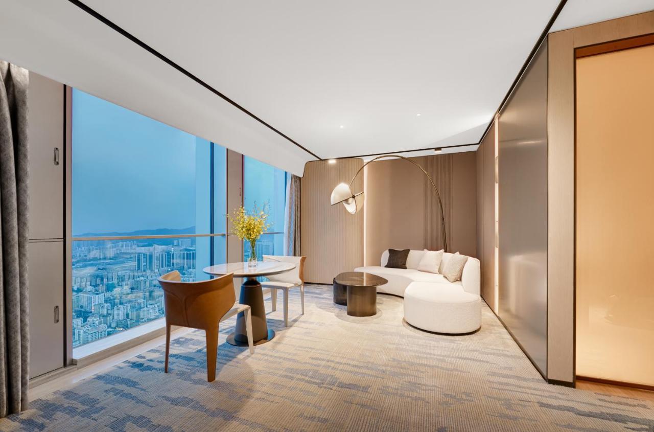 Pullman Shenzhen North Hotell Exteriör bild